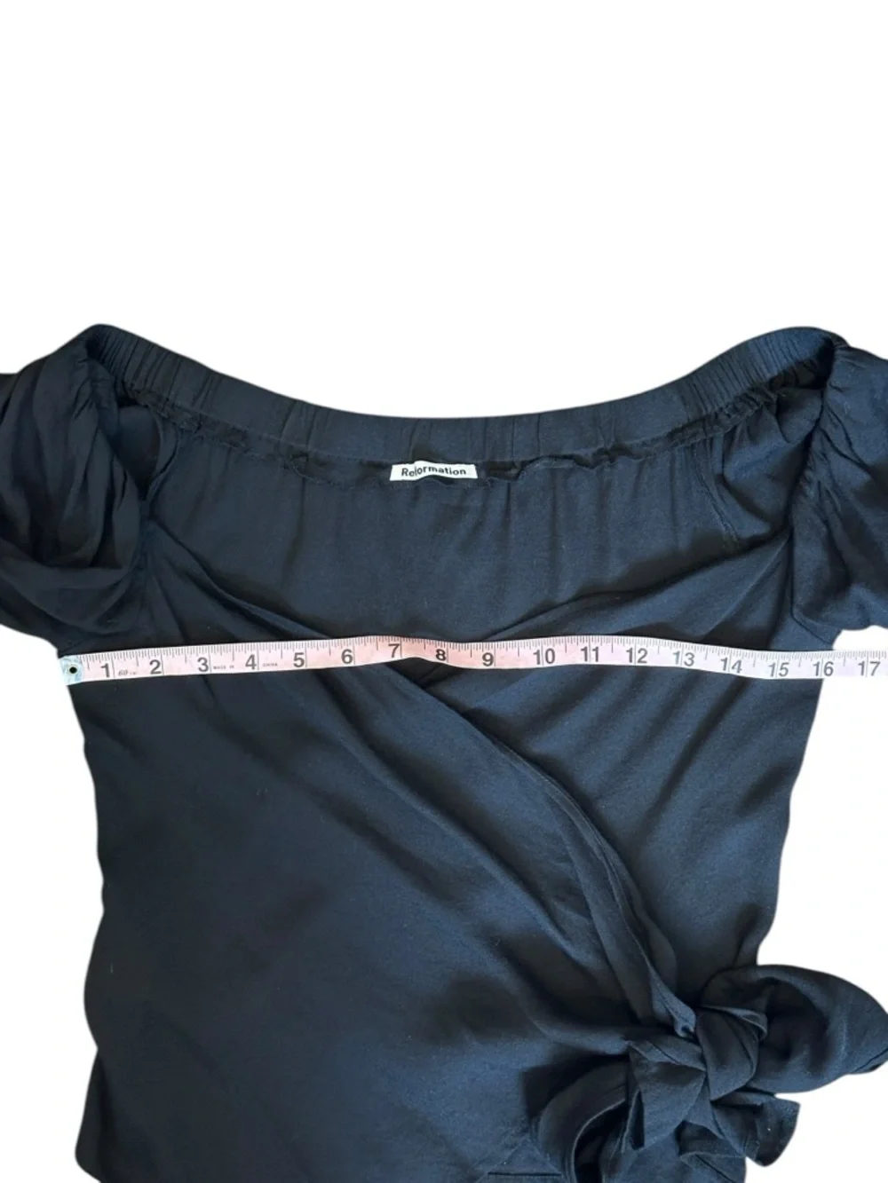 Reformation Lores Off The Shoulder Puff Sleeve Wrap Top in Black Women’s XS $148